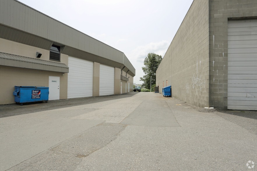 19295 Enterprise Way, Surrey, BC for lease - Building Photo - Image 2 of 6