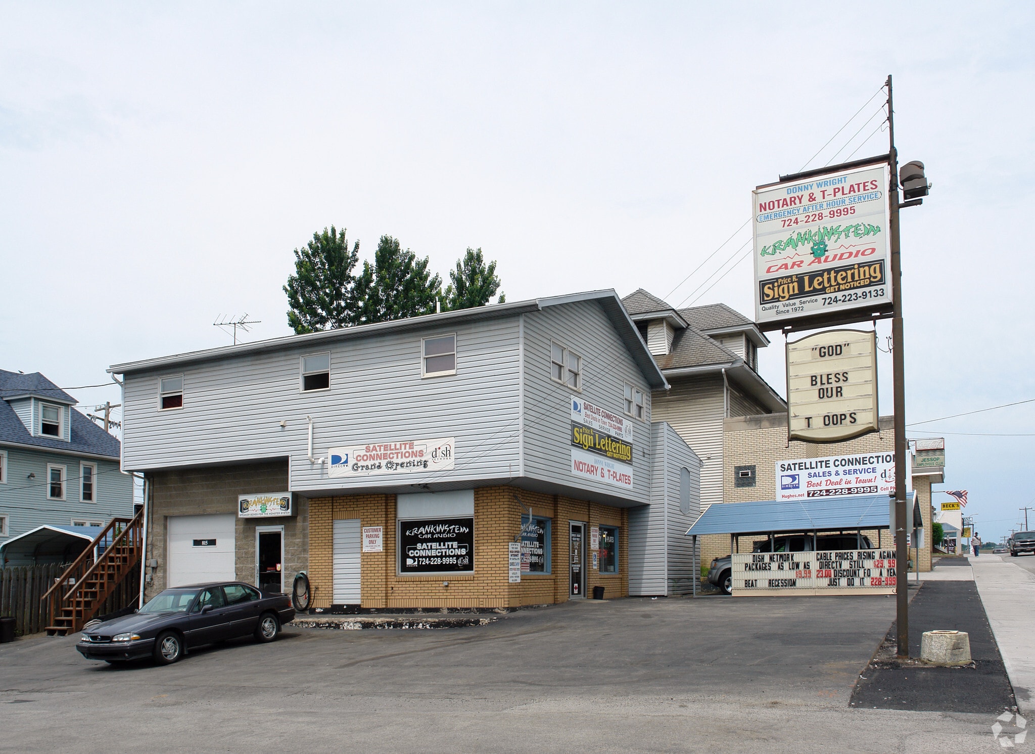815 Jefferson Ave and15 Oakland Ave portfolio of 1 properties for sale on LoopNet.ca Primary Photo- Image 1 of 2
