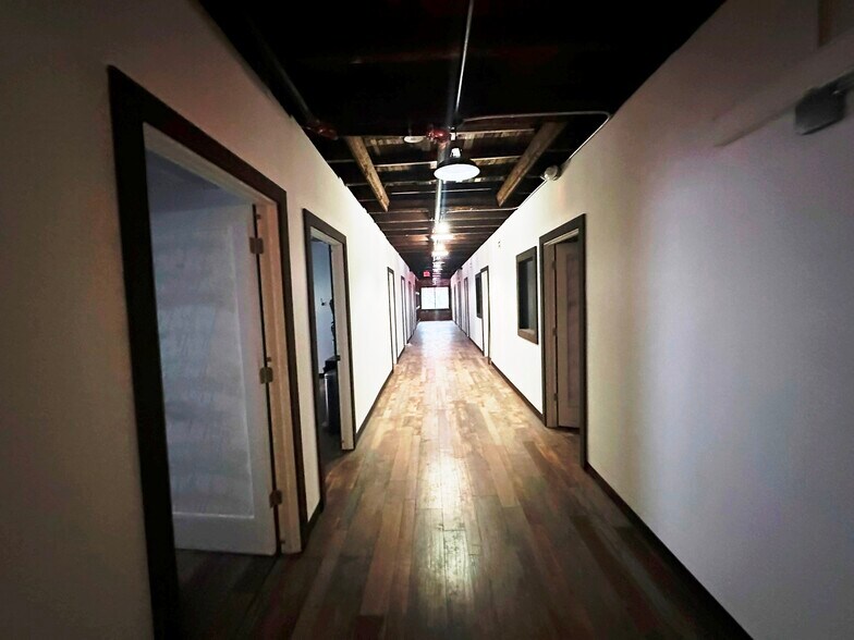 203 N Marion St, Tampa, FL à vendre - Photo du bâtiment - Image 2 de 8