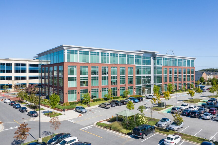 8115 Maple Lawn Blvd, Fulton, MD à louer - Photo du bâtiment - Image 3 de 45