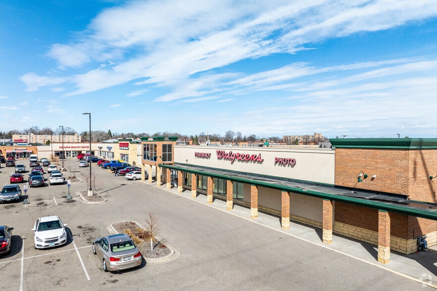 7817-7845 S Portland Ave, Bloomington, MN for lease - Building Photo - Image 3 of 5