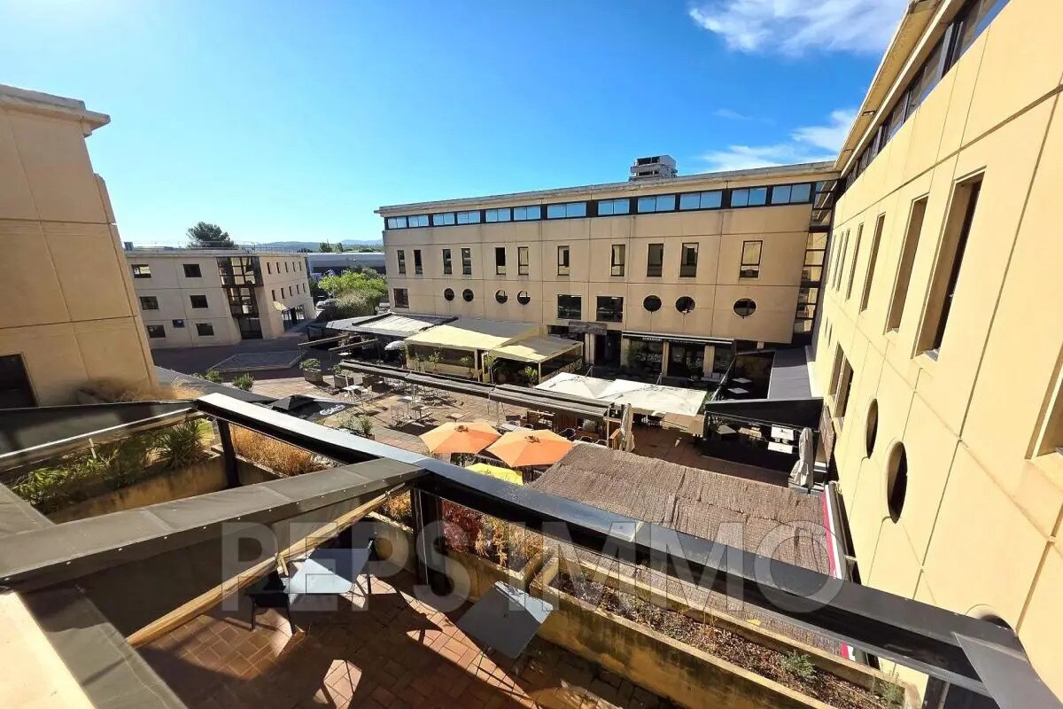 Office in Aix-en-Provence for lease Building Photo- Image 1 of 8