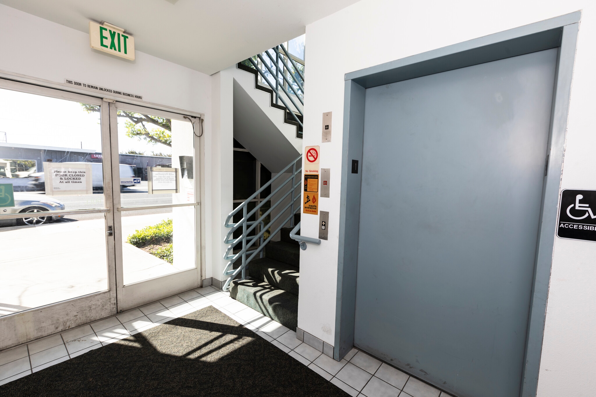 711 E Wardlow Rd, Long Beach, CA for lease Interior Photo- Image 1 of 4