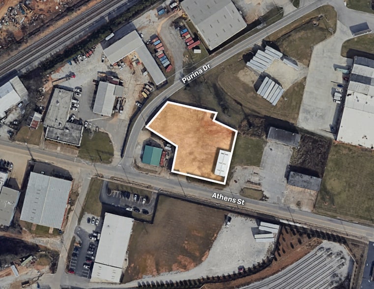 943 Athens St, Gainesville, GA à louer - Photo du bâtiment - Image 2 de 8