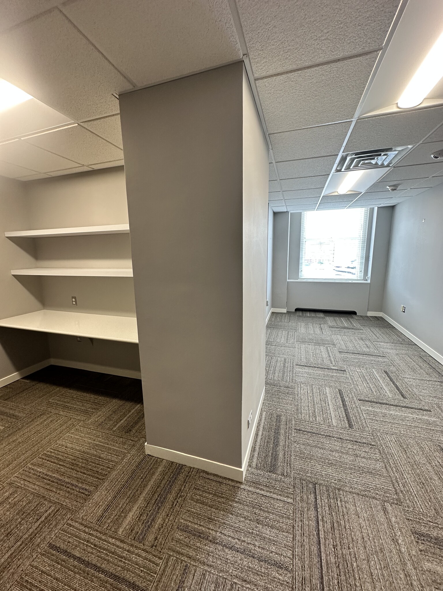 503 S Saginaw St, Flint, MI for lease Interior Photo- Image 1 of 3