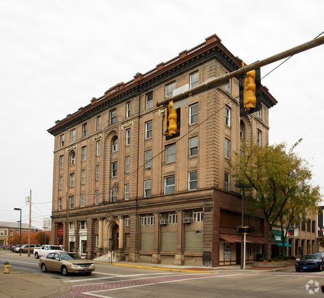 401 Market St, Parkersburg, WV à vendre - Photo principale - Image 1 de 1