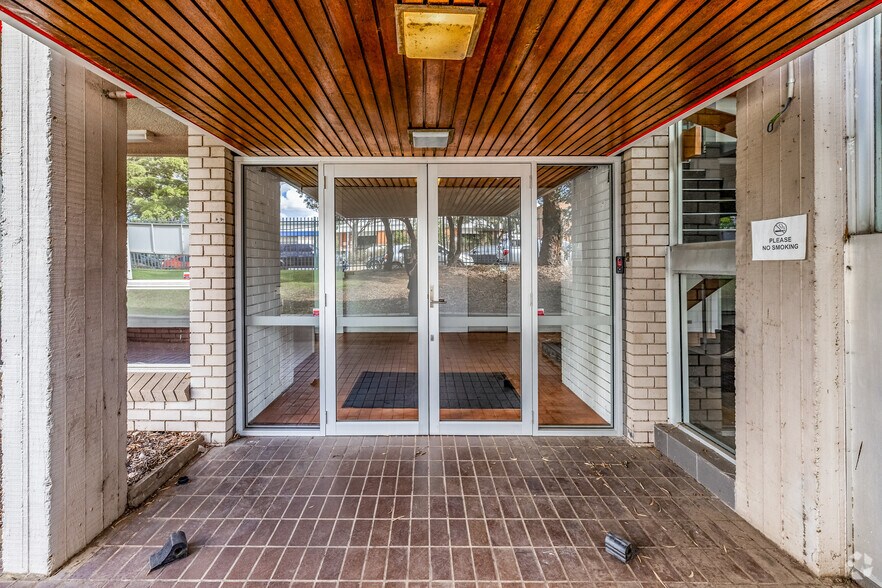 24 Forge St, Blacktown à louer - Photo du bâtiment - Image 3 de 6