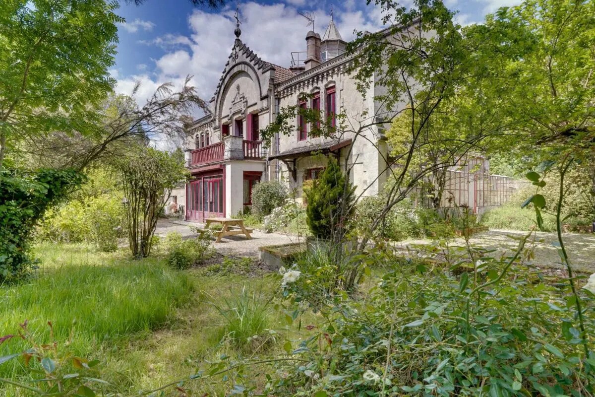 Bureau dans Lormont à louer Photo du bâtiment- Image 1 de 15