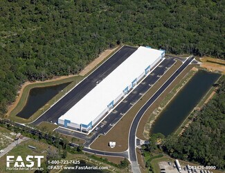 Plus de détails pour 302 Parktowne Blvd, Edgewater, FL - Industriel à louer