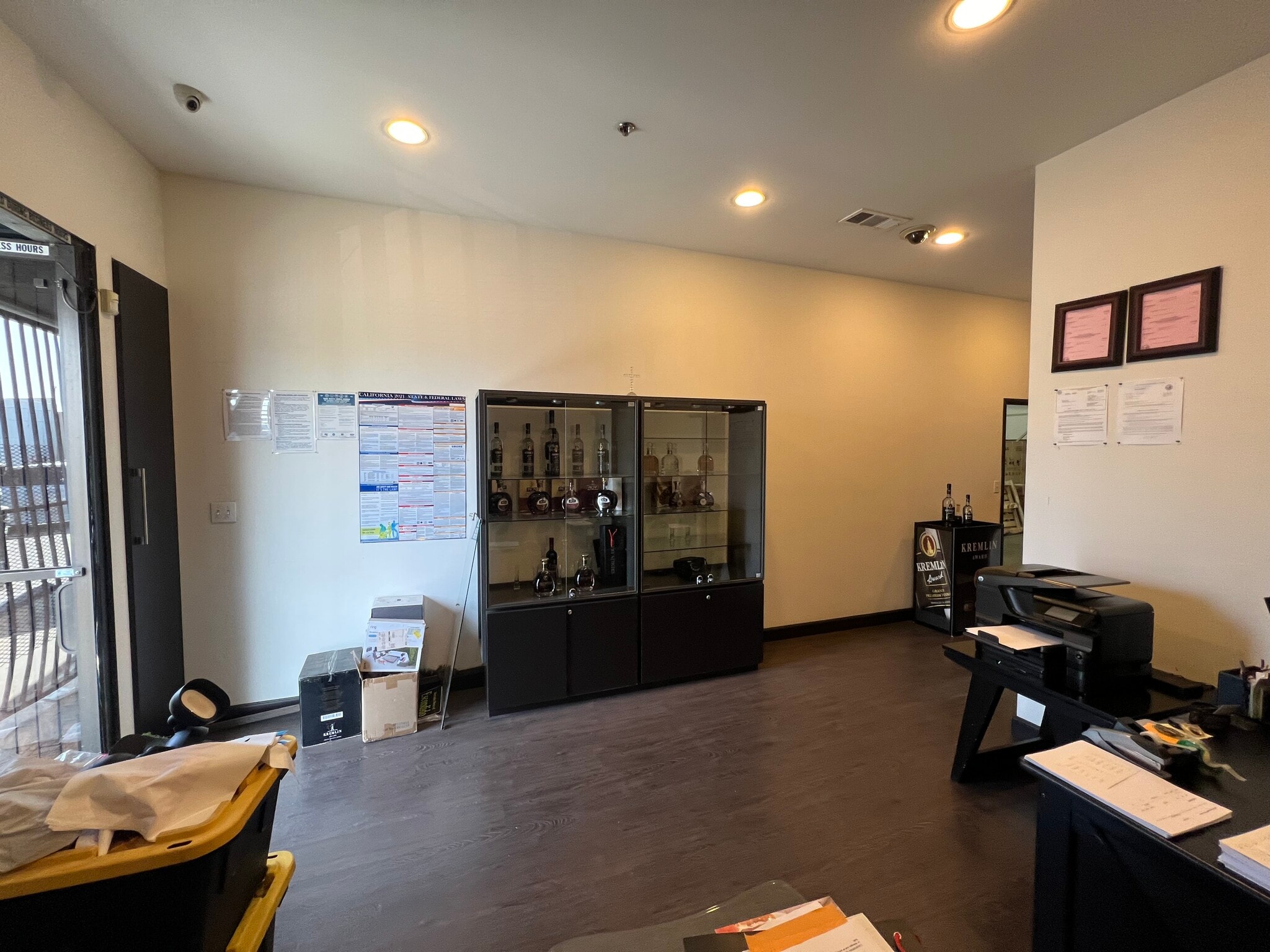 12628 Raymer St, North Hollywood, CA for lease Building Photo- Image 1 of 11