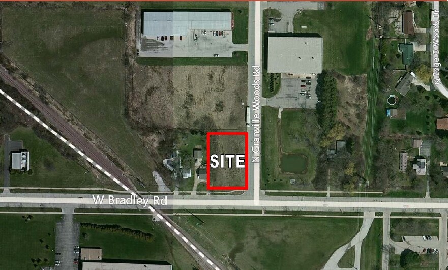 6920 W Bradley Rd, Milwaukee, WI à vendre Photo du bâtiment- Image 1 de 2