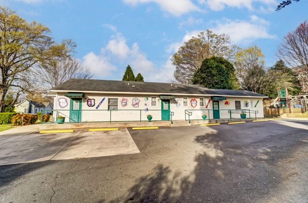 229 Fox St, Charlotte, NC for sale - Building Photo - Image 3 of 16