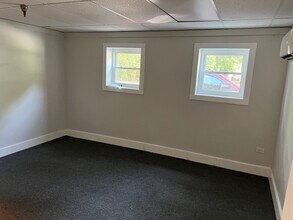 915 Curtis St, Monroe, NC for lease Interior Photo- Image 2 of 6