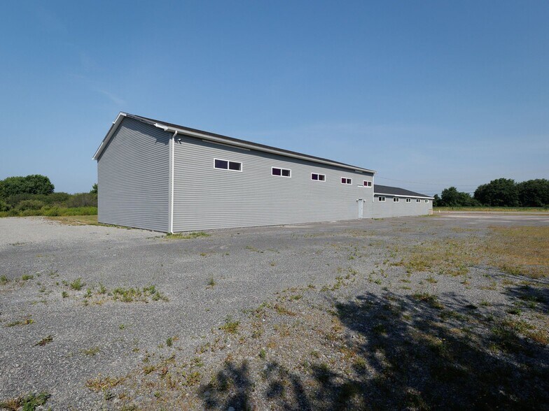 17612 State Route 3, Watertown, NY à vendre - Photo du bâtiment - Image 3 de 33