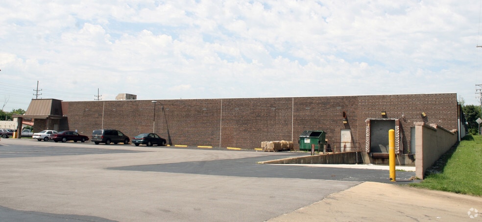 8563 Watson Rd, Saint Louis, MO for lease - Building Photo - Image 3 of 5