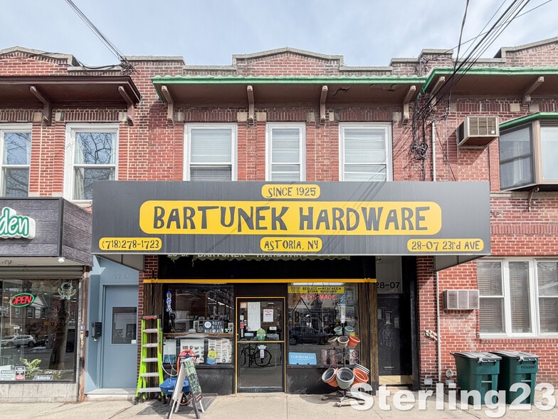 28-09 & 28-07 23rd Avenue portfolio of 1 properties for sale on LoopNet.ca - Building Photo - Image 2 of 46