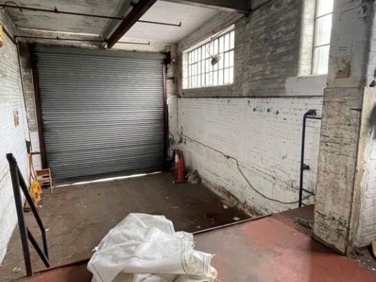 Goulbourne St, Keighley for lease Interior Photo- Image 1 of 3