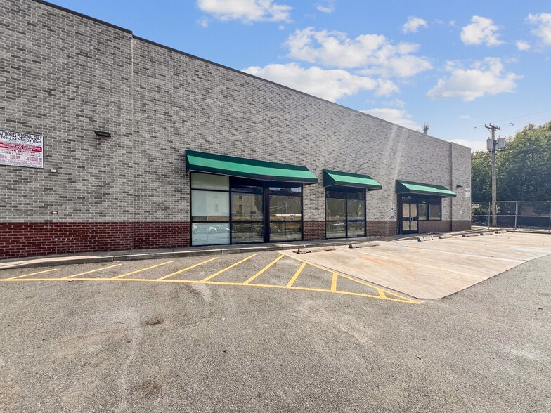 2380 John F Kennedy Blvd, Jersey City, NJ for lease - Building Photo - Image 3 of 21