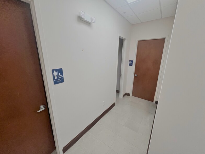 16055 State Road 52, Land O' Lakes, FL à louer - Photo du bâtiment - Image 2 de 13