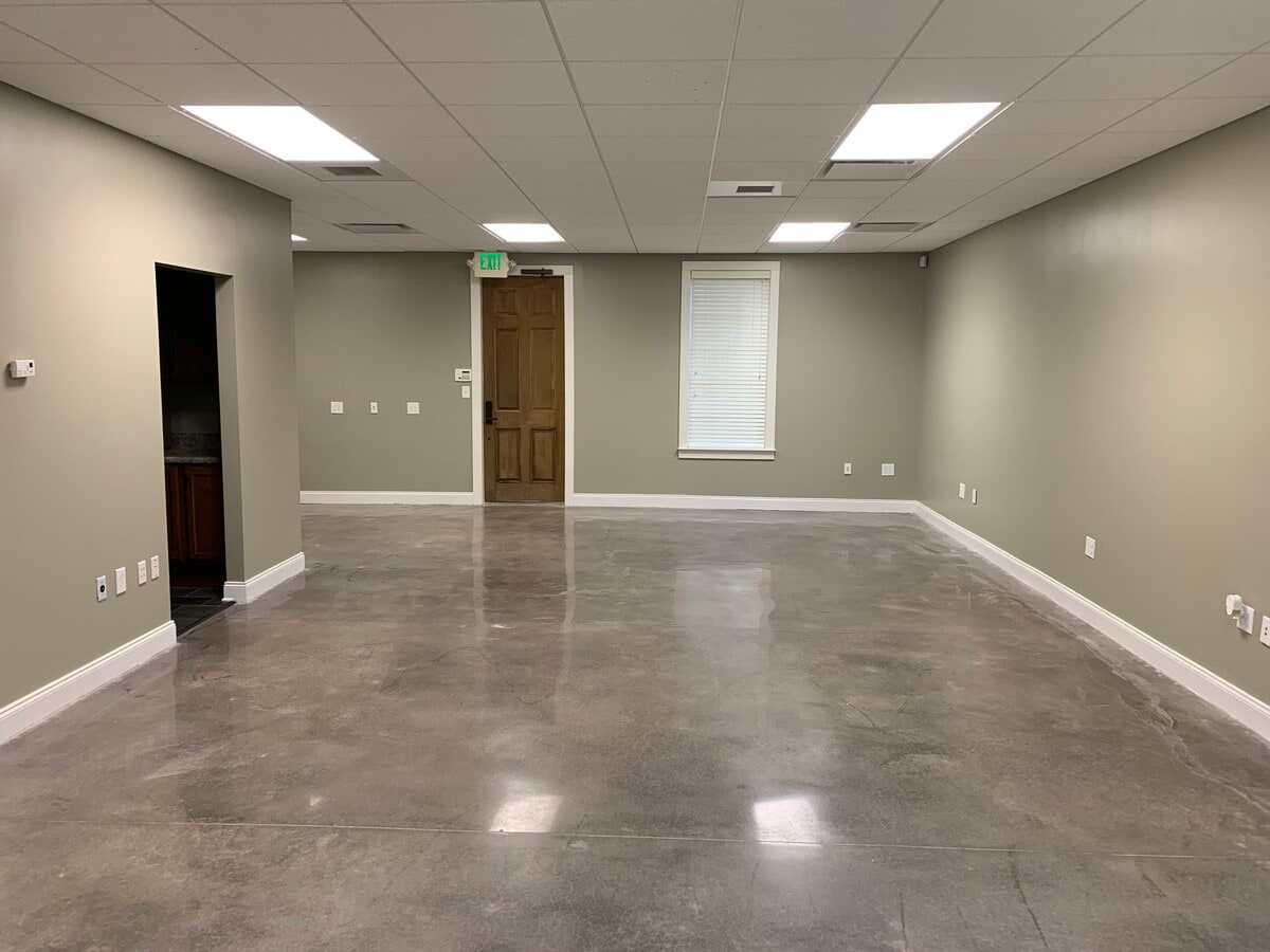 1012 Edenton St, Birmingham, AL 35242 - Unit 1012 -  - Interior Photo - Image 1 of 3