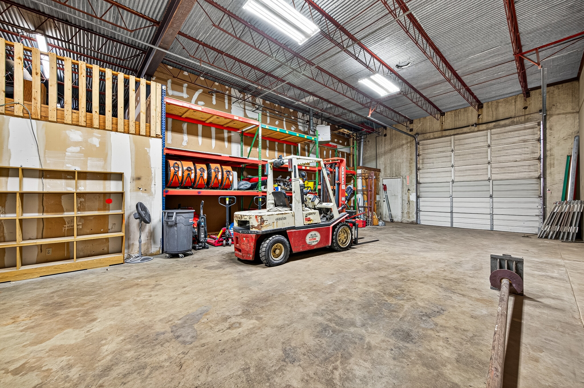 6315 Skyline Dr, Houston, TX for lease Interior Photo- Image 1 of 12