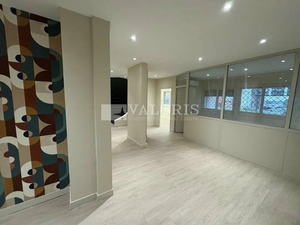 Office in Lyon for lease Building Photo- Image 1 of 11