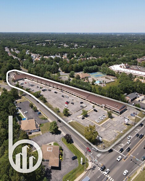 2610-3000 Yorktown Blvd, Brick, NJ à louer - Photo du bâtiment - Image 2 de 7