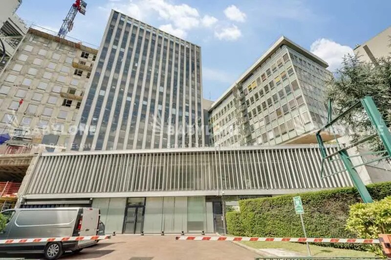 Bureau dans Puteaux à louer Photo du bâtiment- Image 1 de 14