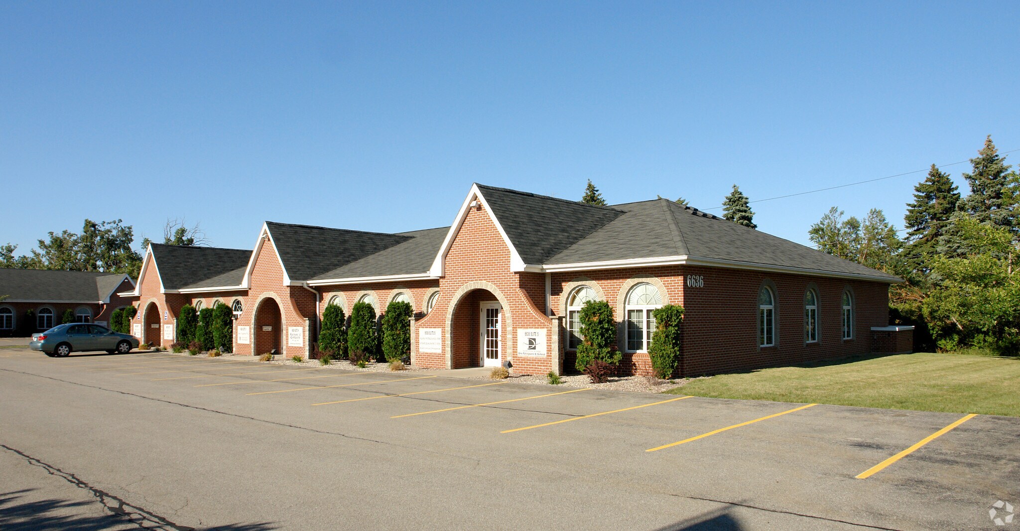 6636 Main St, Buffalo, NY à vendre Photo principale- Image 1 de 14