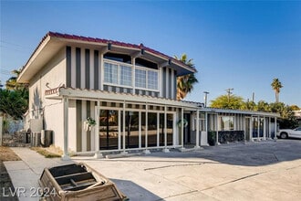 3847 S Eastern Ave, Las Vegas, NV à vendre Photo intérieure- Image 1 de 19