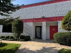22 Old Dock Rd, Yaphank, NY for lease Interior Photo- Image 1 of 8