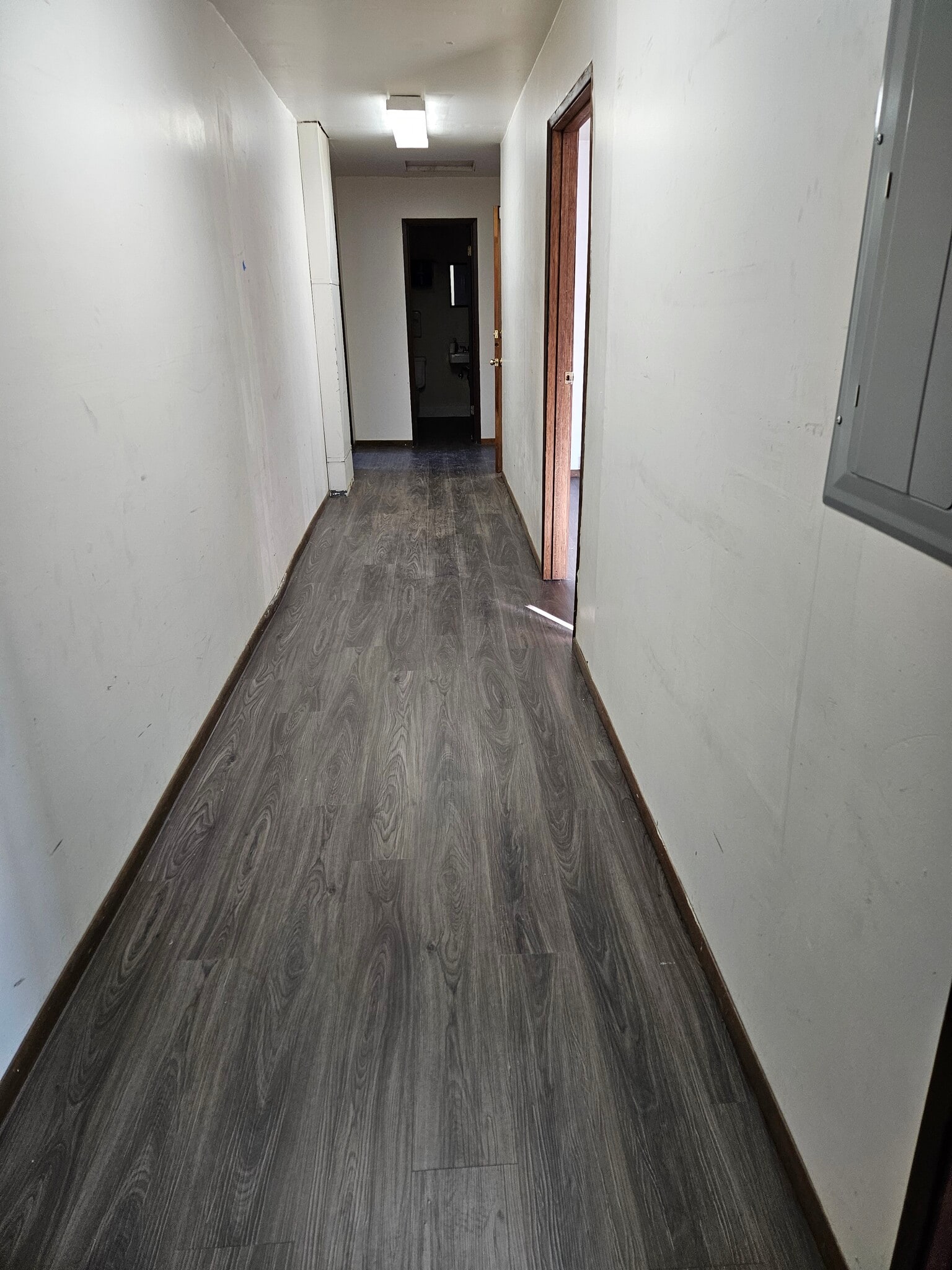 17360-17430 SW 63rd Ave, Lake Oswego, OR à louer Photo intérieure- Image 1 de 12