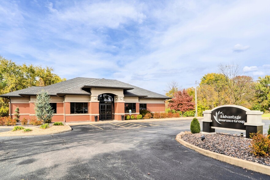 78 S Main St, Glen Carbon, IL for lease - Building Photo - Image 1 of 19