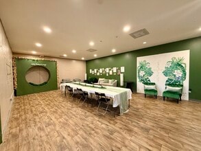 1807 Rogero Rd, Jacksonville, FL à louer Photo intérieure- Image 1 de 5