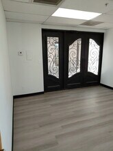 4150 W Peoria Ave, Phoenix, AZ for lease Interior Photo- Image 2 of 9