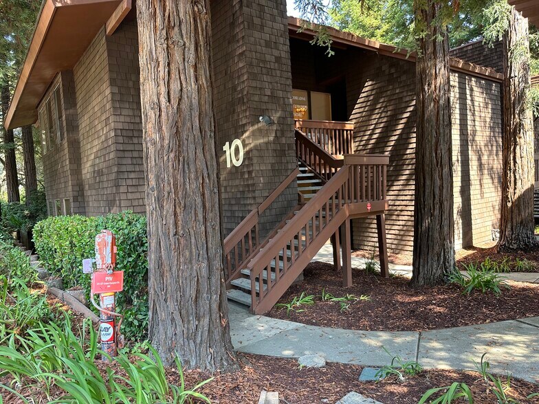 10 Crow Canyon Ct, San Ramon, CA à vendre - Photo du bâtiment - Image 2 de 6