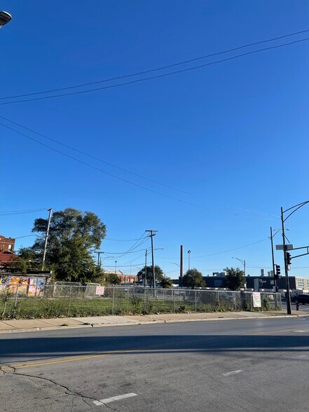 400-410 W 79th St, Chicago, IL à vendre - Photo du bâtiment - Image 1 de 2