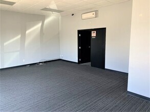 2350-2384 E Orangethorpe Ave, Anaheim, CA for lease Building Photo- Image 1 of 1