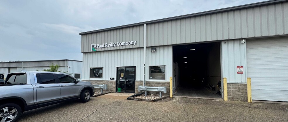 2742 Progress Rd, Madison, WI for lease - Primary Photo - Image 1 of 7