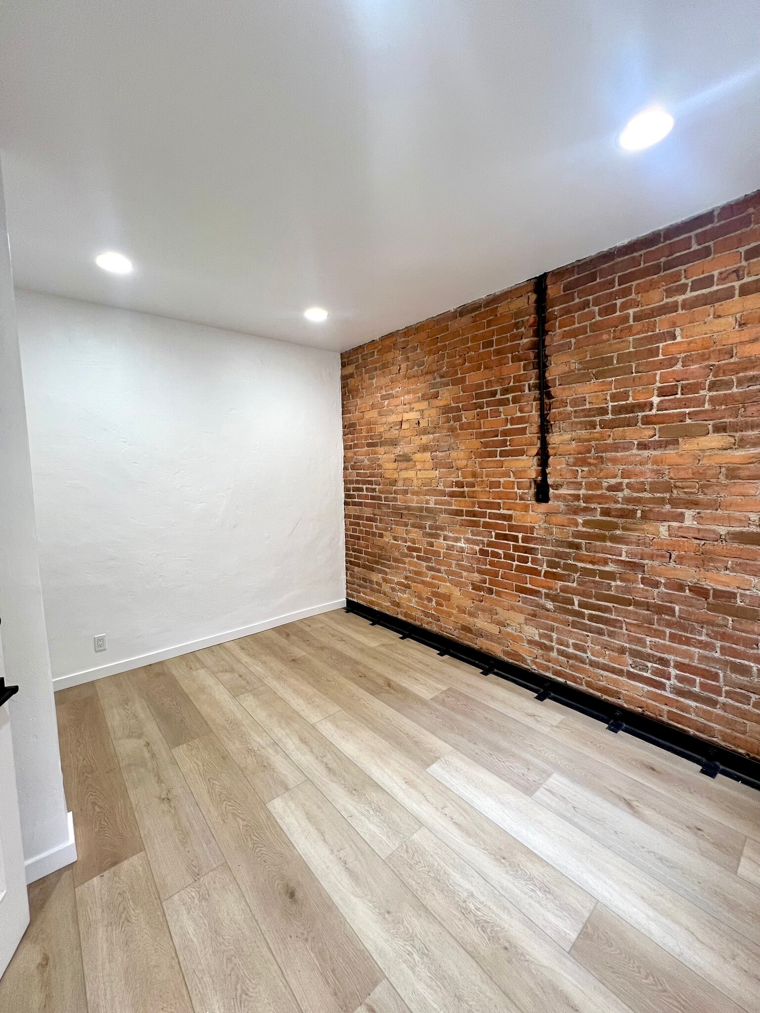 1136-1140 Westwood Blvd, Los Angeles, CA à louer Photo intérieure- Image 1 de 4