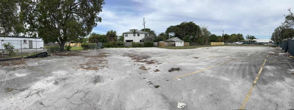 1237 NE 4th Ave, Fort Lauderdale, FL à vendre - Photo du bâtiment - Image 2 de 15