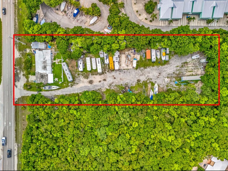 98468 Overseas Hwy, Key Largo, FL à vendre - Photo du bâtiment - Image 2 de 13