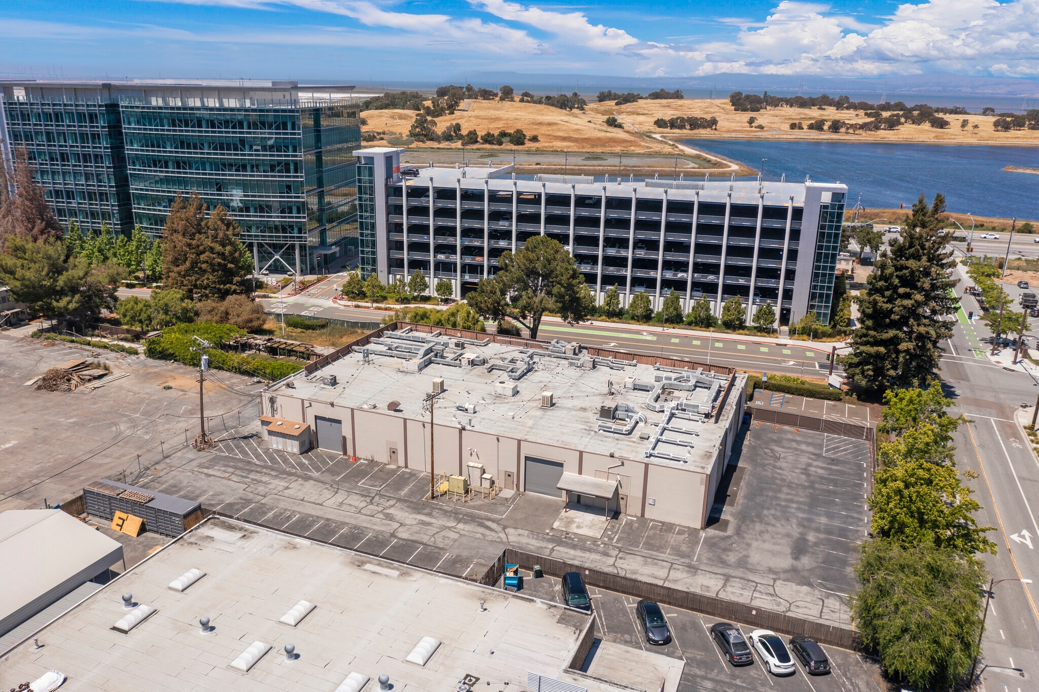 150 Constitution Dr, Menlo Park, CA for lease Building Photo- Image 1 of 6