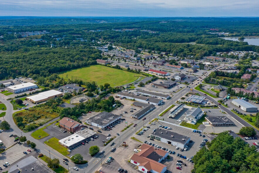 580 Kelley Blvd, North Attleboro, MA à vendre - Aérien - Image 3 de 5