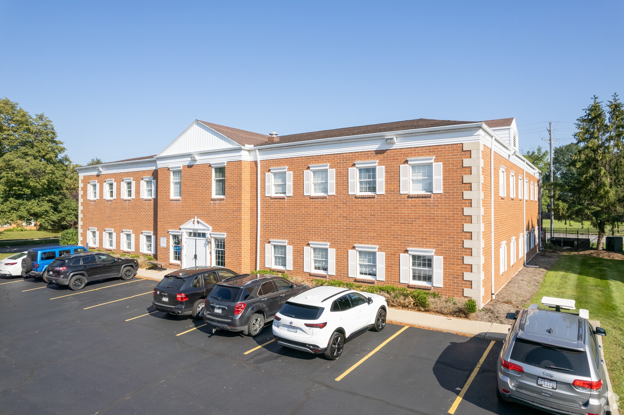 5565 Airport Hwy, Toledo, OH for lease Primary Photo- Image 1 of 7