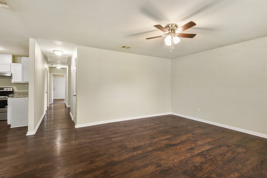 117 Craig St, Baytown, TX à vendre - Photo du bâtiment - Image 3 de 20