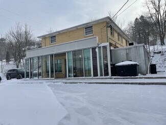 Plus de détails pour 1017 Highland Ave, Greensburg, PA - Commerce de détail à vendre