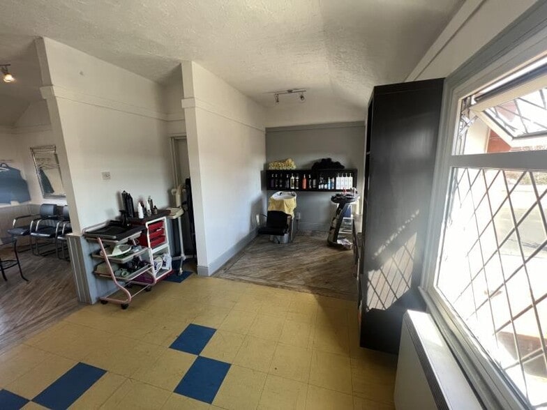 192-198 Station Rd, Coventry for lease - Interior Photo - Image 3 of 4