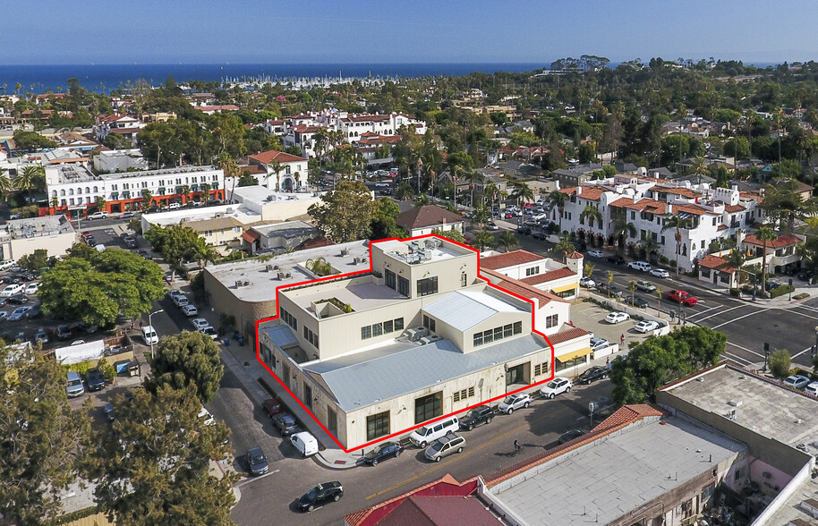 25 W Cota St, Santa Barbara, CA for lease - Building Photo - Image 1 of 9