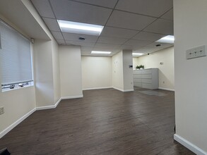 5889 Allentown Rd, Suitland, MD for lease Interior Photo- Image 2 of 7